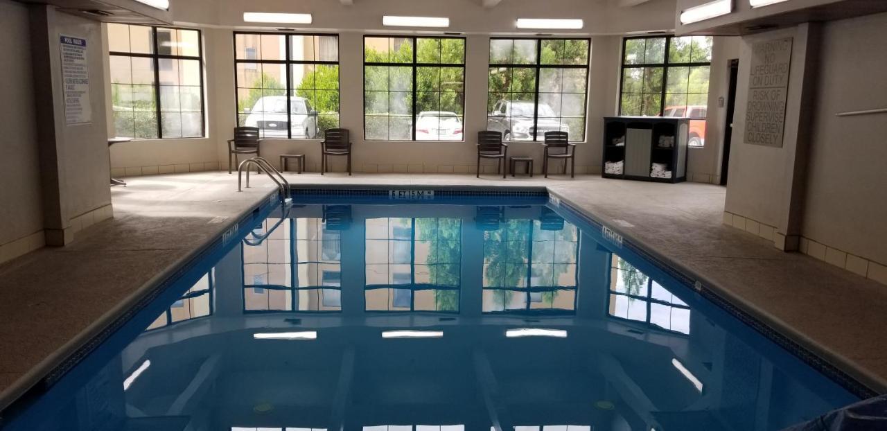 Country Inn & Suites By Radisson, Canton, Ga Exteriör bild